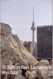 E0058WidervereinigungSebastianLangkorn1995Berlin