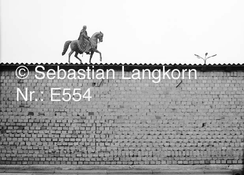 E0554SebastianLangkorn1983Dresden