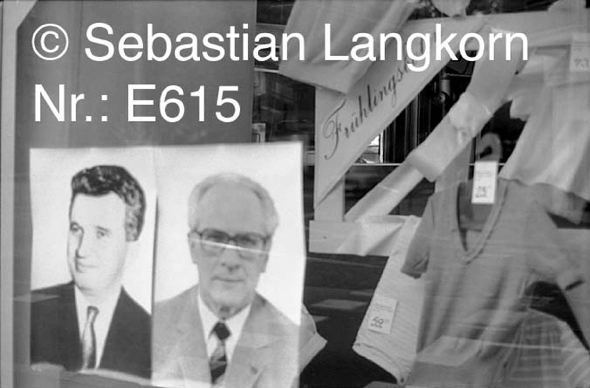 E0615SebastianLangkornPropaganda1985Berlin