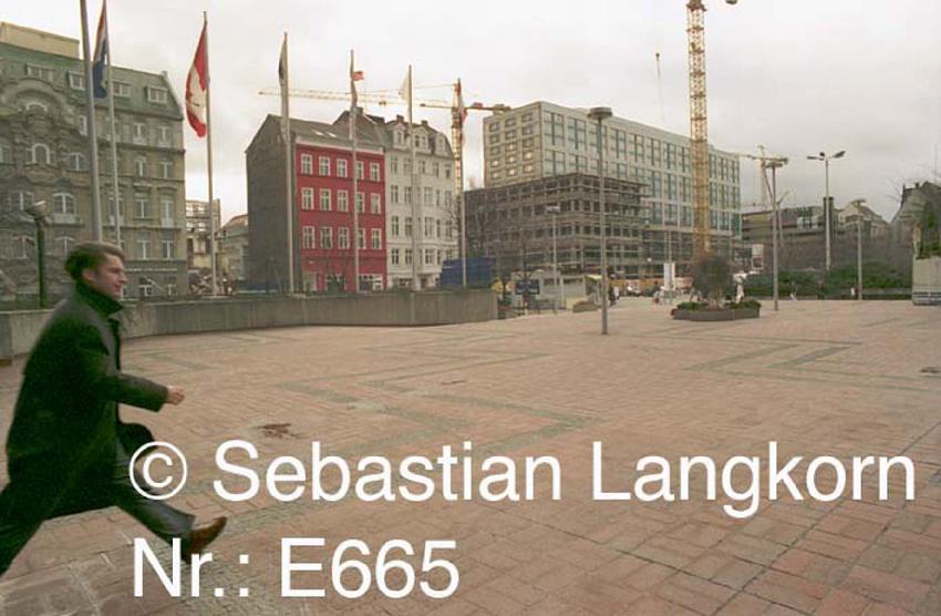 E0665WidervereinigungSebastianLangkorn1995Berlin