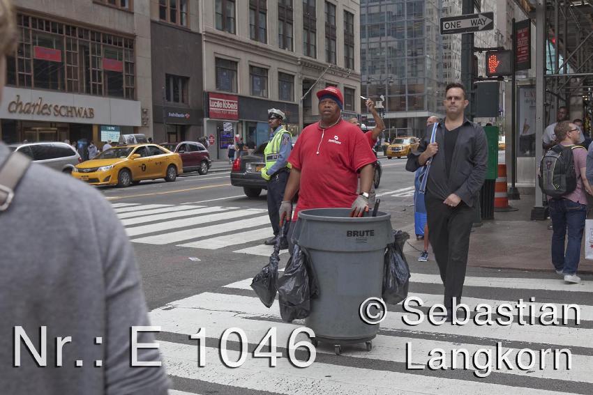 E1046TransportSebastianLangkorn2015NewYorkUSA