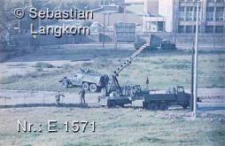 E1571SebastianLangkornBerlinerMauer1966